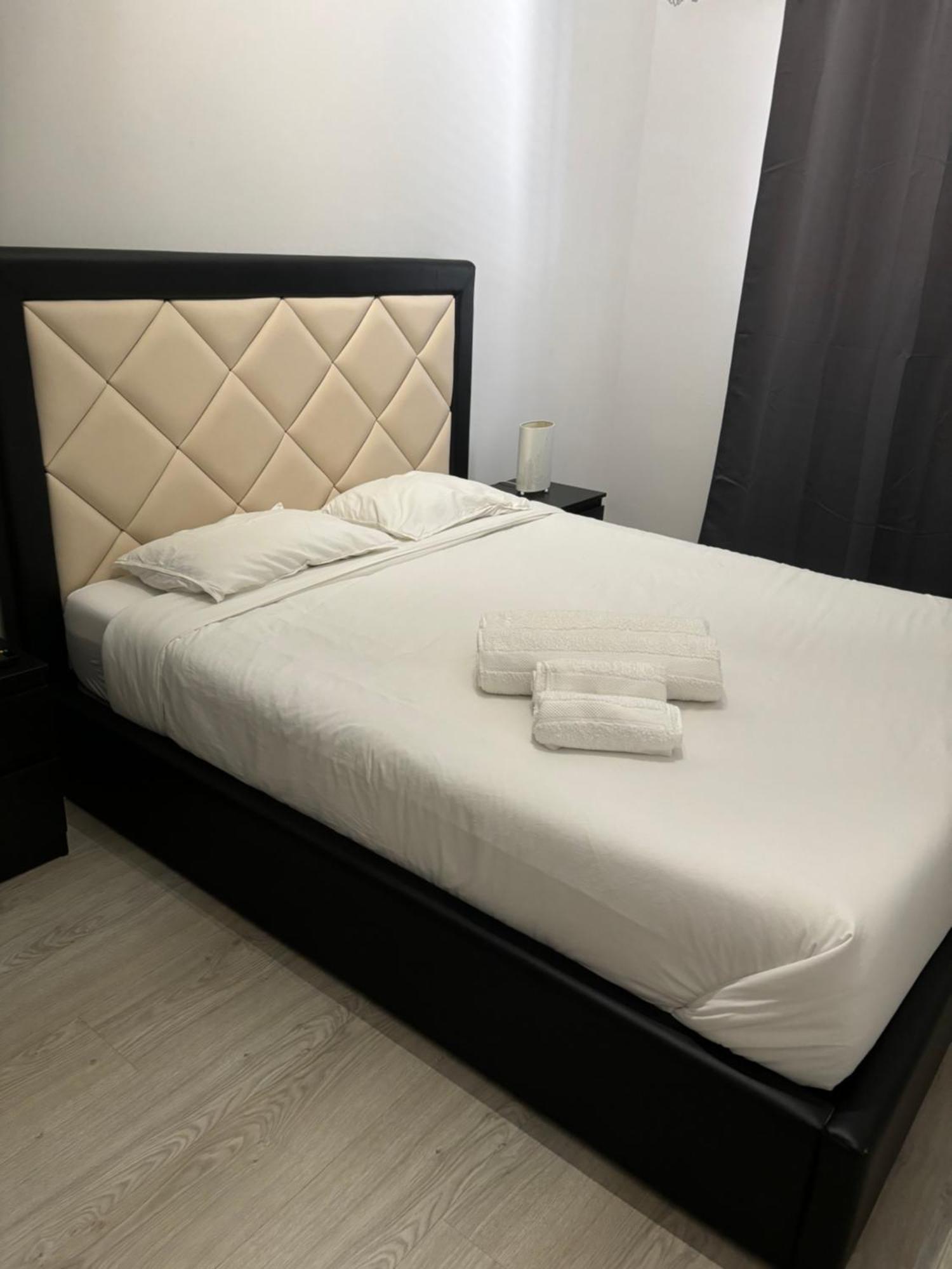 Apartamento Remodelado No Seixal Seixal  Exterior photo